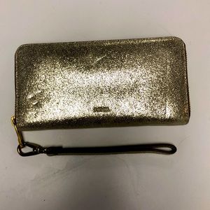 Fossil wallet with wristlet